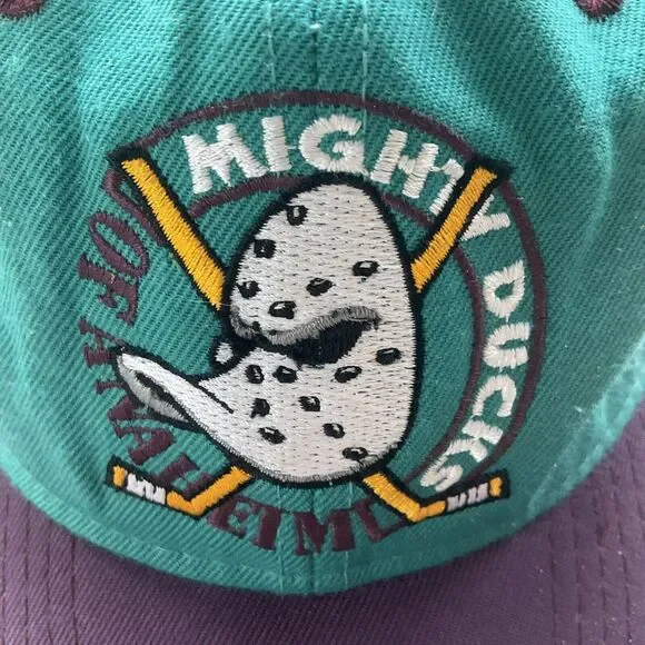 Vintage NHL Anaheim Mighty Ducks #1 Apparel Fitted Hat Size 7.25 Hockey team USA - Picture 16 of 16
